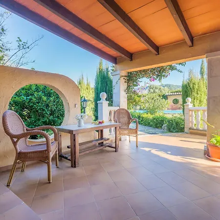 Hibiscus Villa *