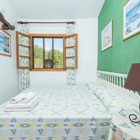 Hibiscus Villa Crestatx